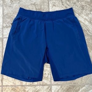 Lululemon T.H.E. short in royal blue